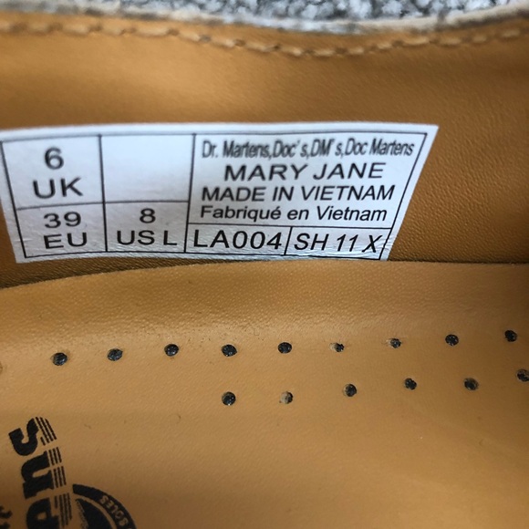 Floral Mash-Up Dr. Martens Mary Janes Docs size 8 leather Parchment Beige - Picture 6 of 6